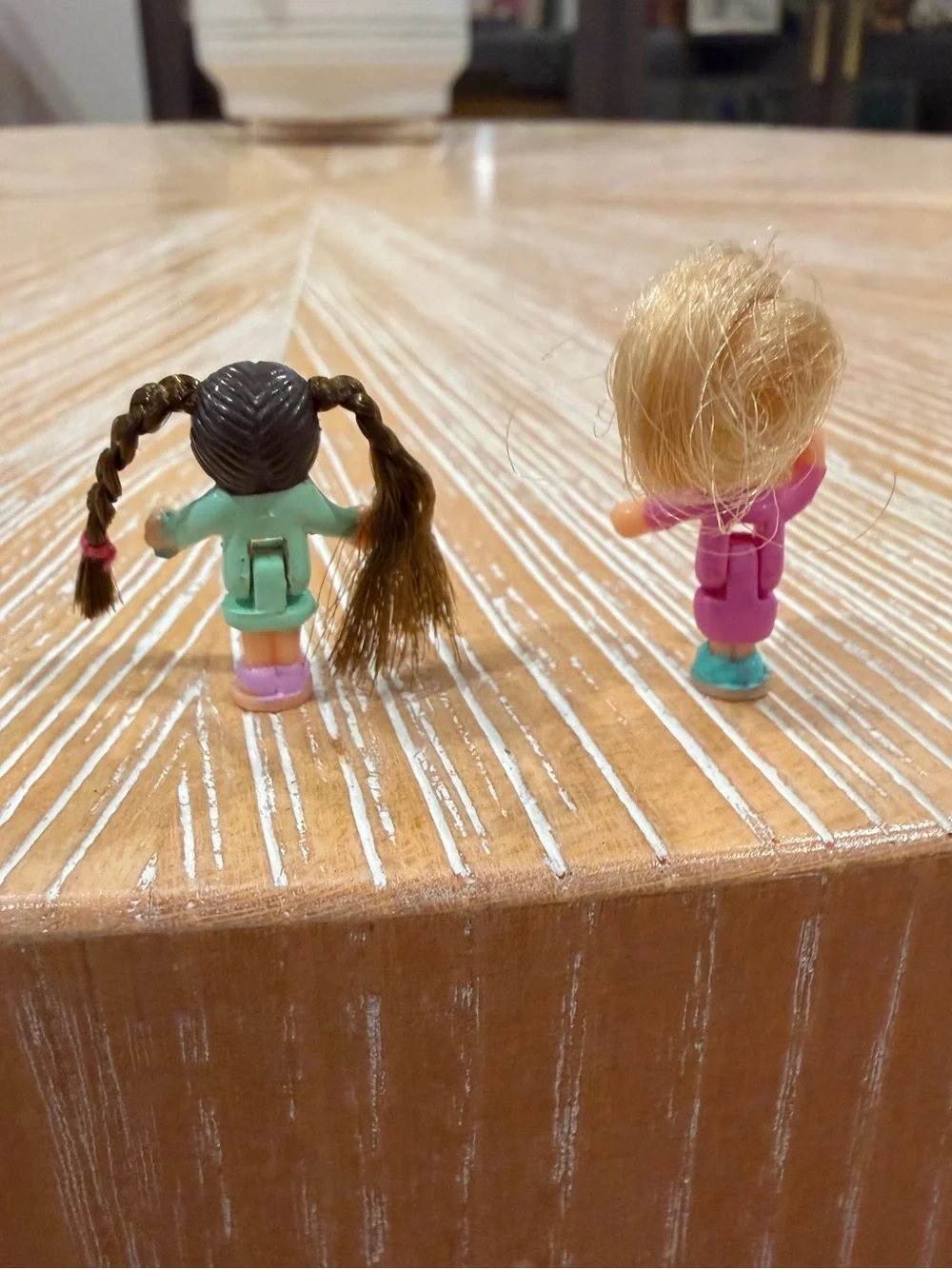 Set of 1995 Polly Pocket Comb 'n Curl Salon dolls x2